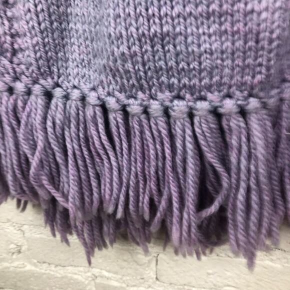 Vintage Hand Knitted Chunky Wool Fringe Poncho - Picture 7 of 9